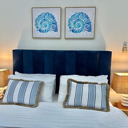 Coastalhome 75Inch Tv 5Min Drive To The City & Beach Dar es Salaam Esterno foto