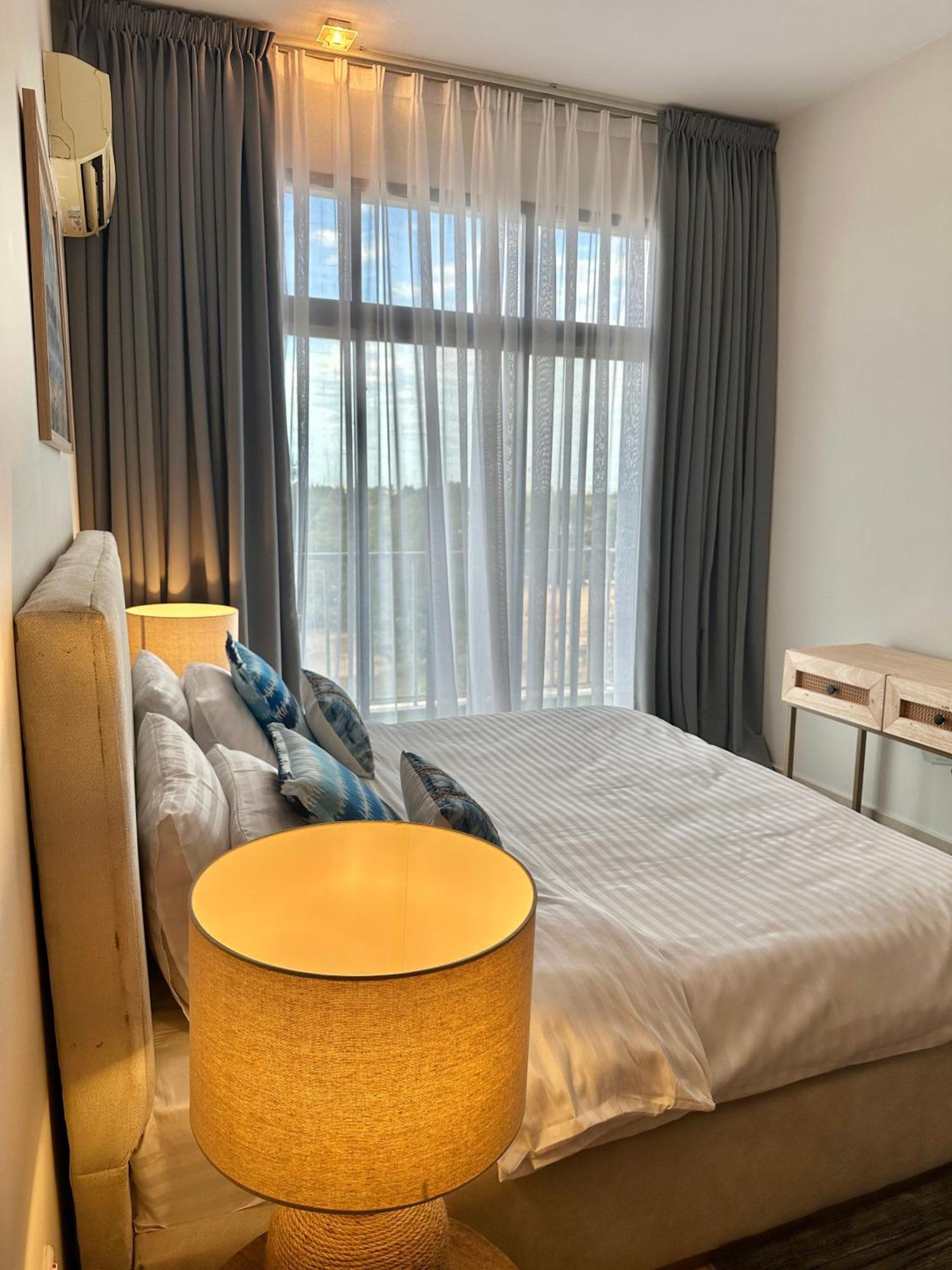 Coastalhome 75Inch Tv 5Min Drive To The City & Beach Dar es Salaam Esterno foto