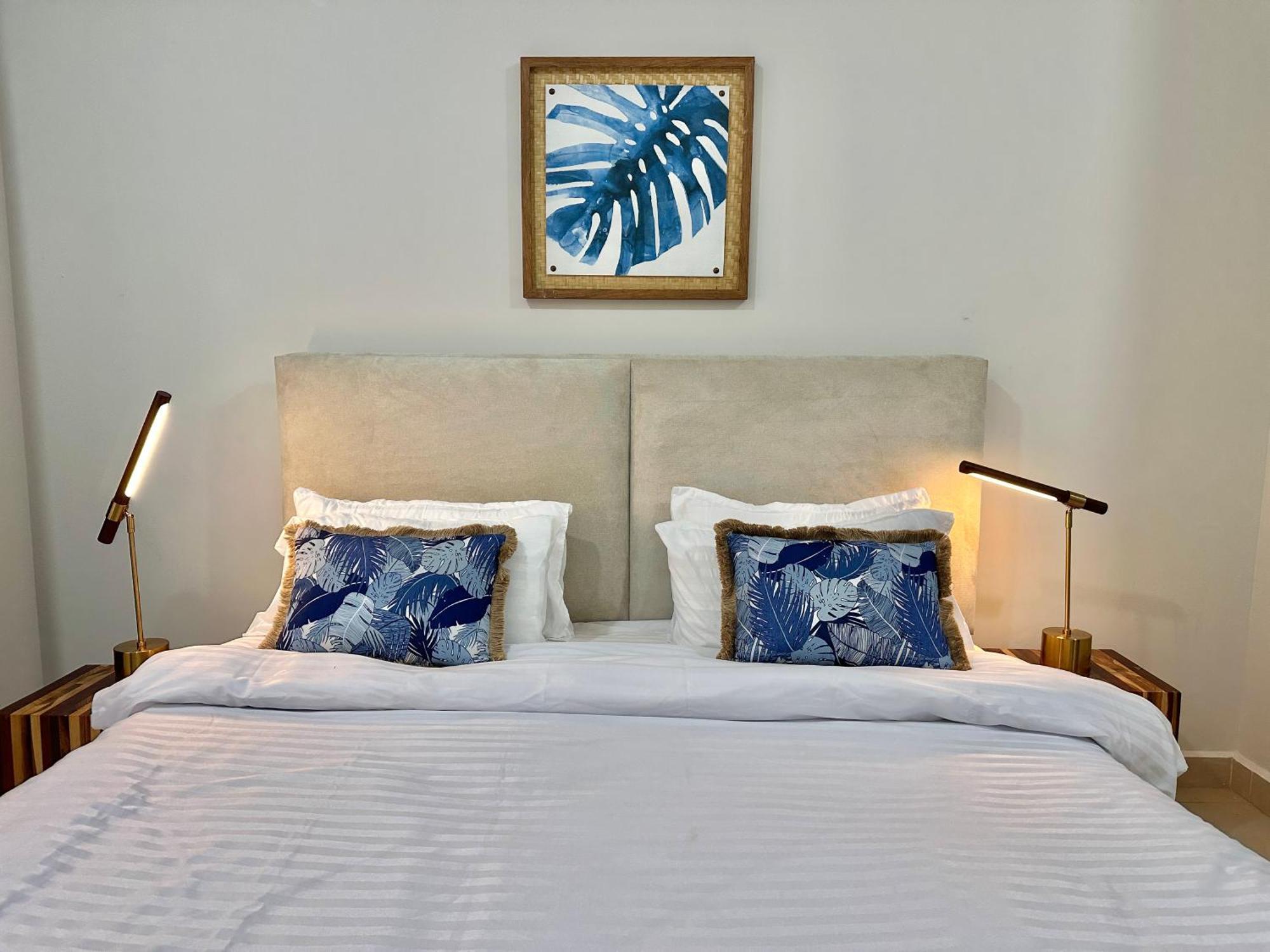 Coastalhome 75Inch Tv 5Min Drive To The City & Beach Dar es Salaam Esterno foto