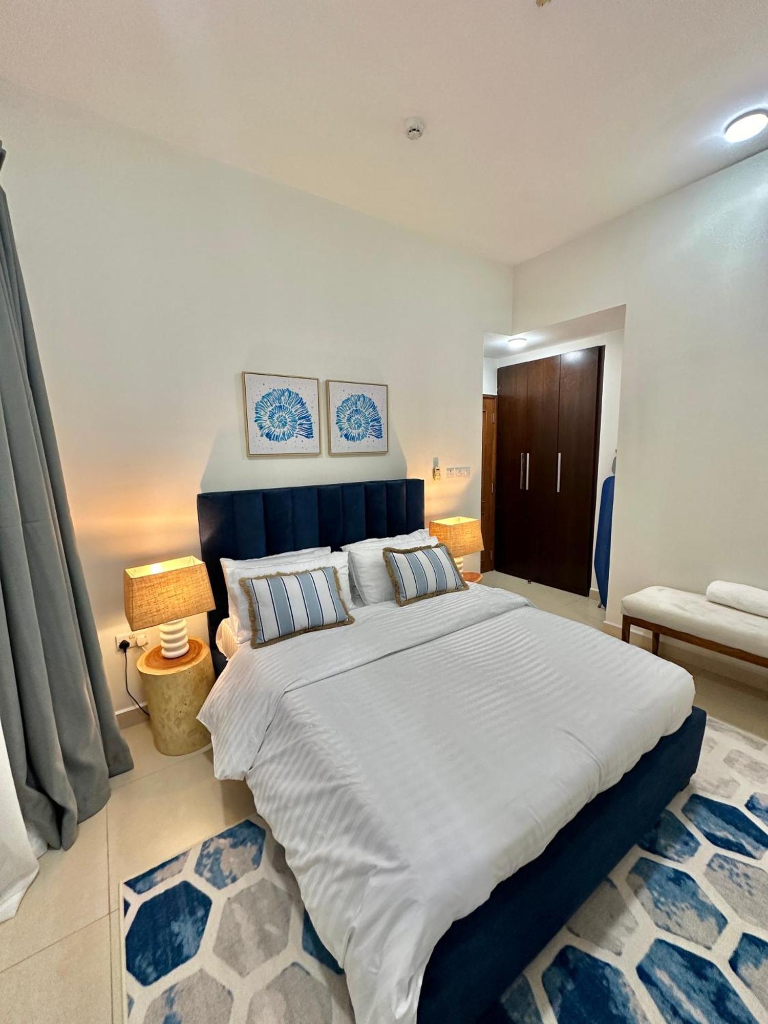 Coastalhome 75Inch Tv 5Min Drive To The City & Beach Dar es Salaam Esterno foto