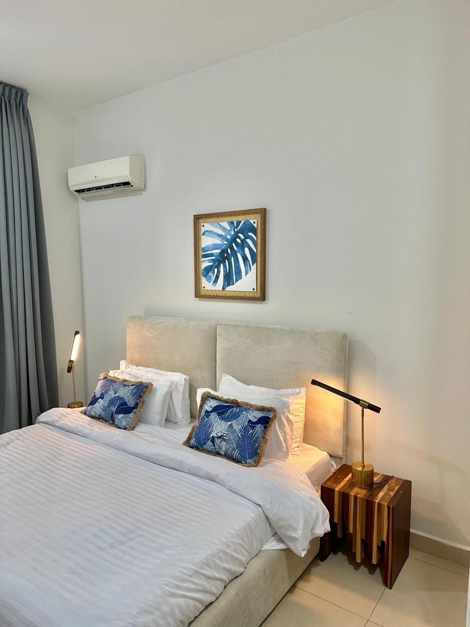 Coastalhome 75Inch Tv 5Min Drive To The City & Beach Dar es Salaam Esterno foto