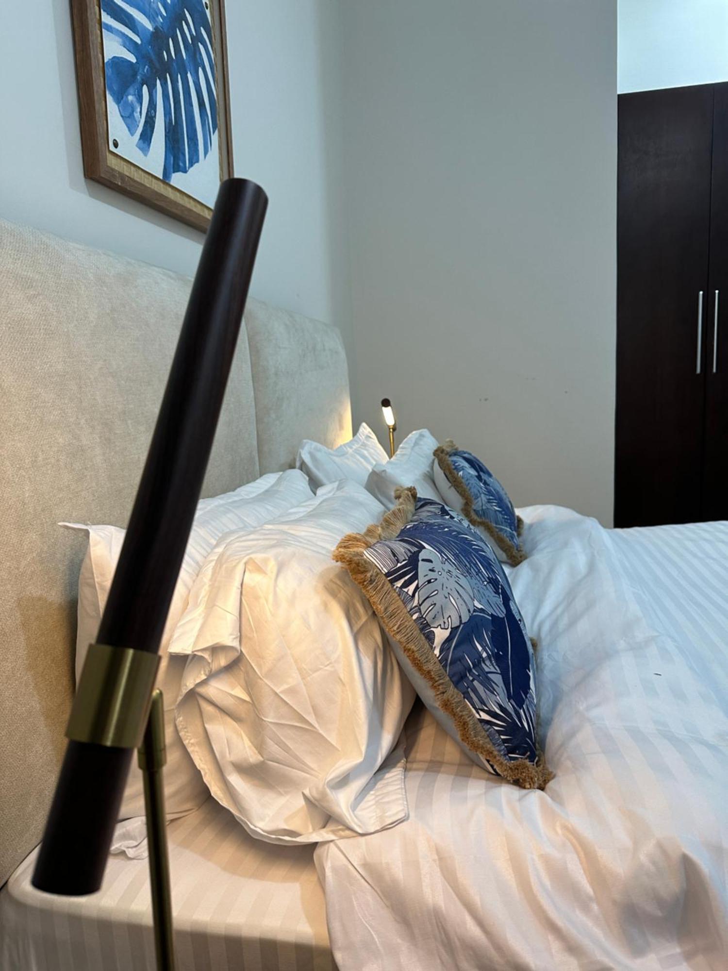Coastalhome 75Inch Tv 5Min Drive To The City & Beach Dar es Salaam Esterno foto